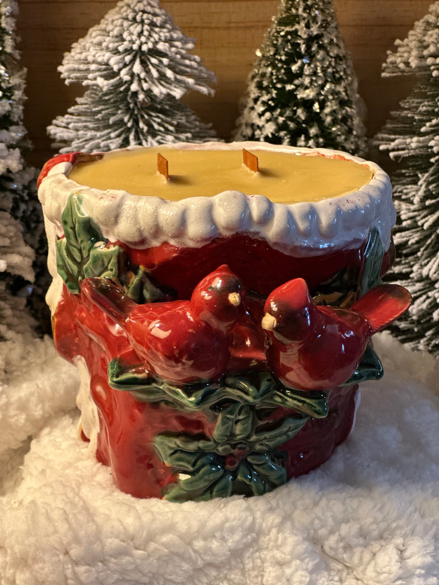 Cardinal Pair Vintage Candle