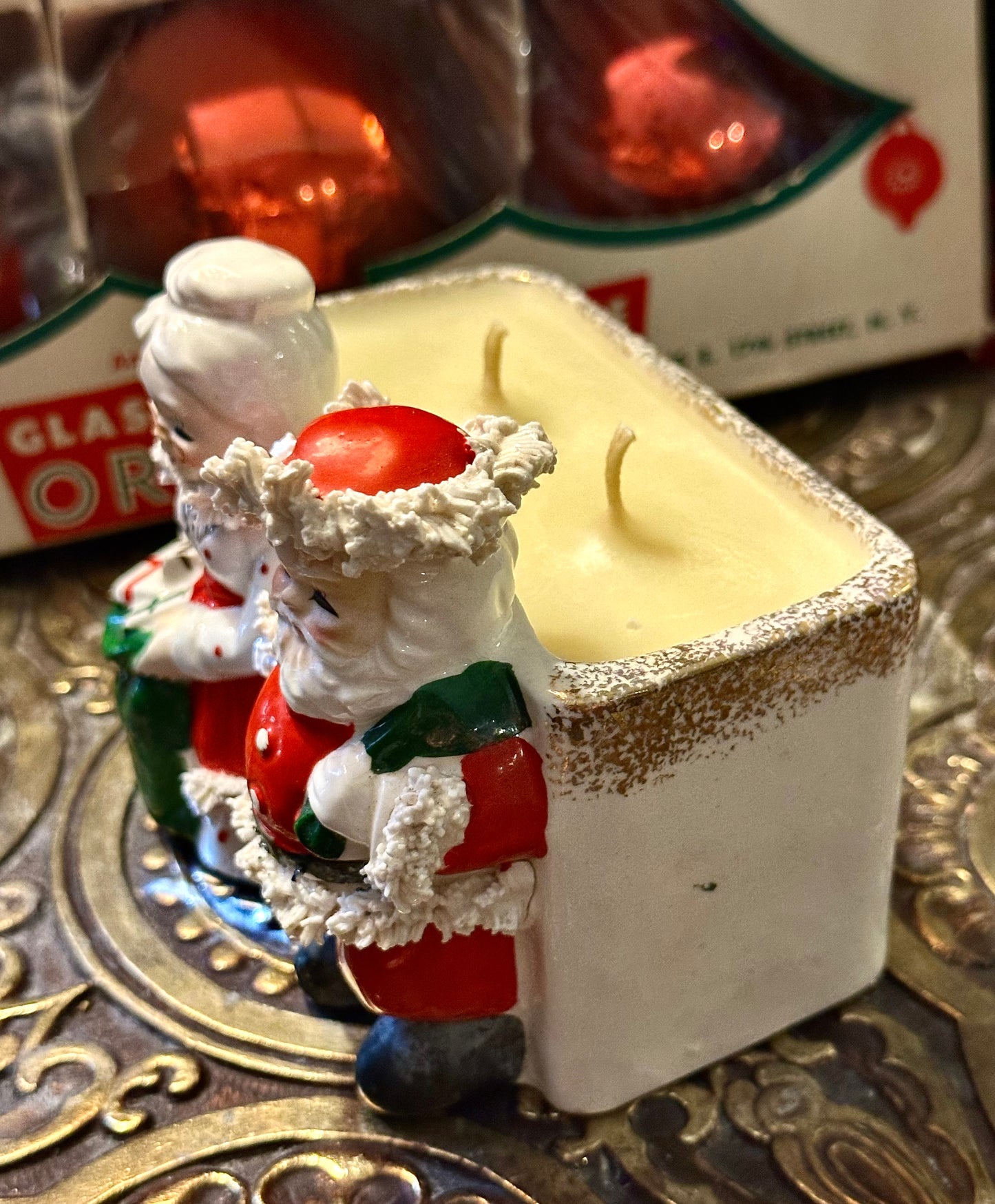 Vintage Santa & Mrs. Claus