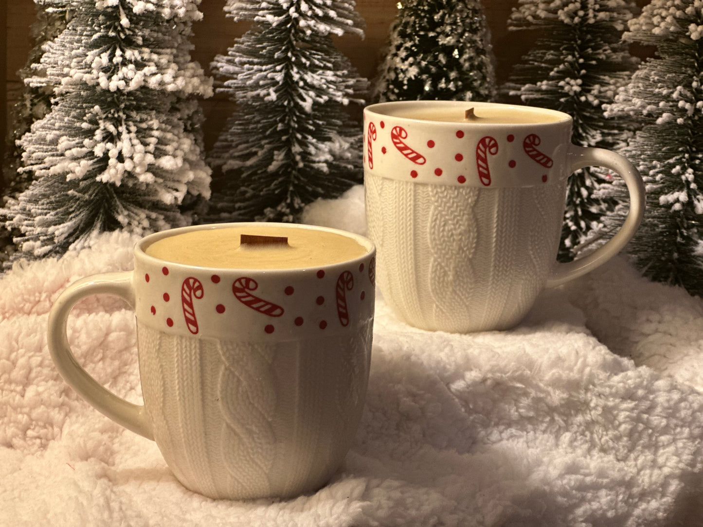 Candy-Cane Mug Candle