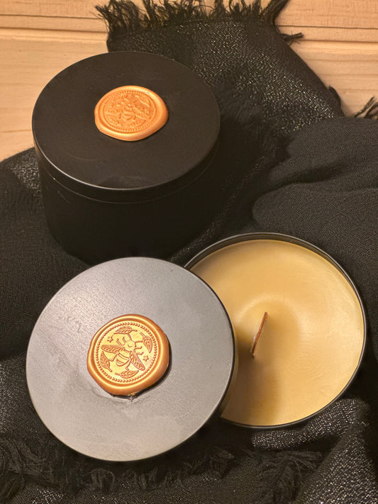 “Bee Luxe” Candle… A Masculine Luxurious Experience